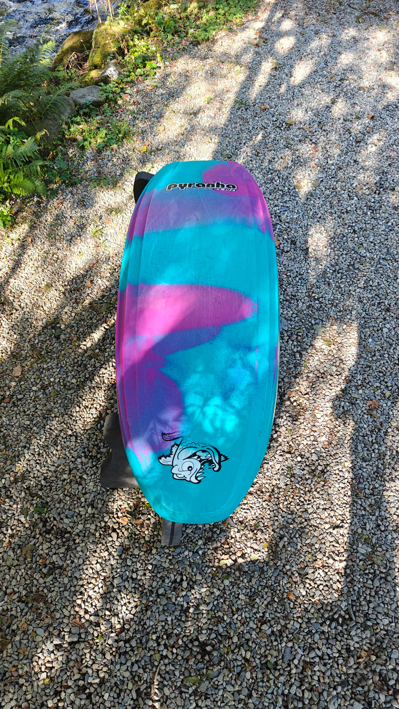 Pyranha Helectron L Cotinga Blue Ex-Demo